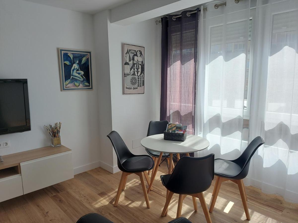 Apartamento Aires Del Norte, Con Ascensor Y Wifi Gratis ซานตานเดร์ ภายนอก รูปภาพ