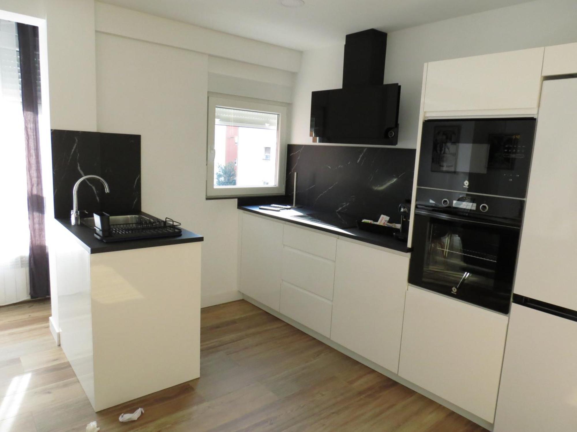 Apartamento Aires Del Norte, Con Ascensor Y Wifi Gratis ซานตานเดร์ ภายนอก รูปภาพ