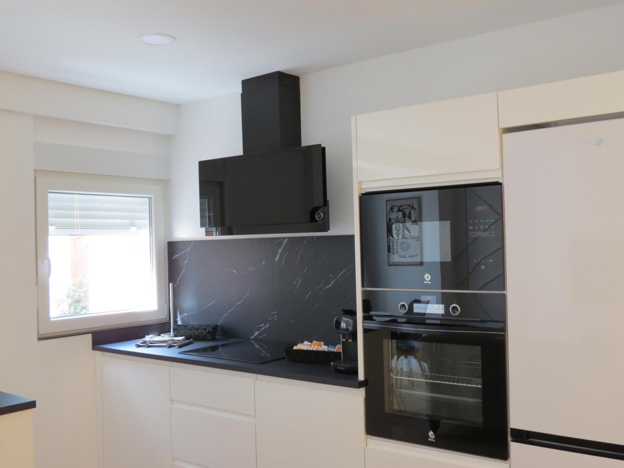Apartamento Aires Del Norte, Con Ascensor Y Wifi Gratis ซานตานเดร์ ภายนอก รูปภาพ